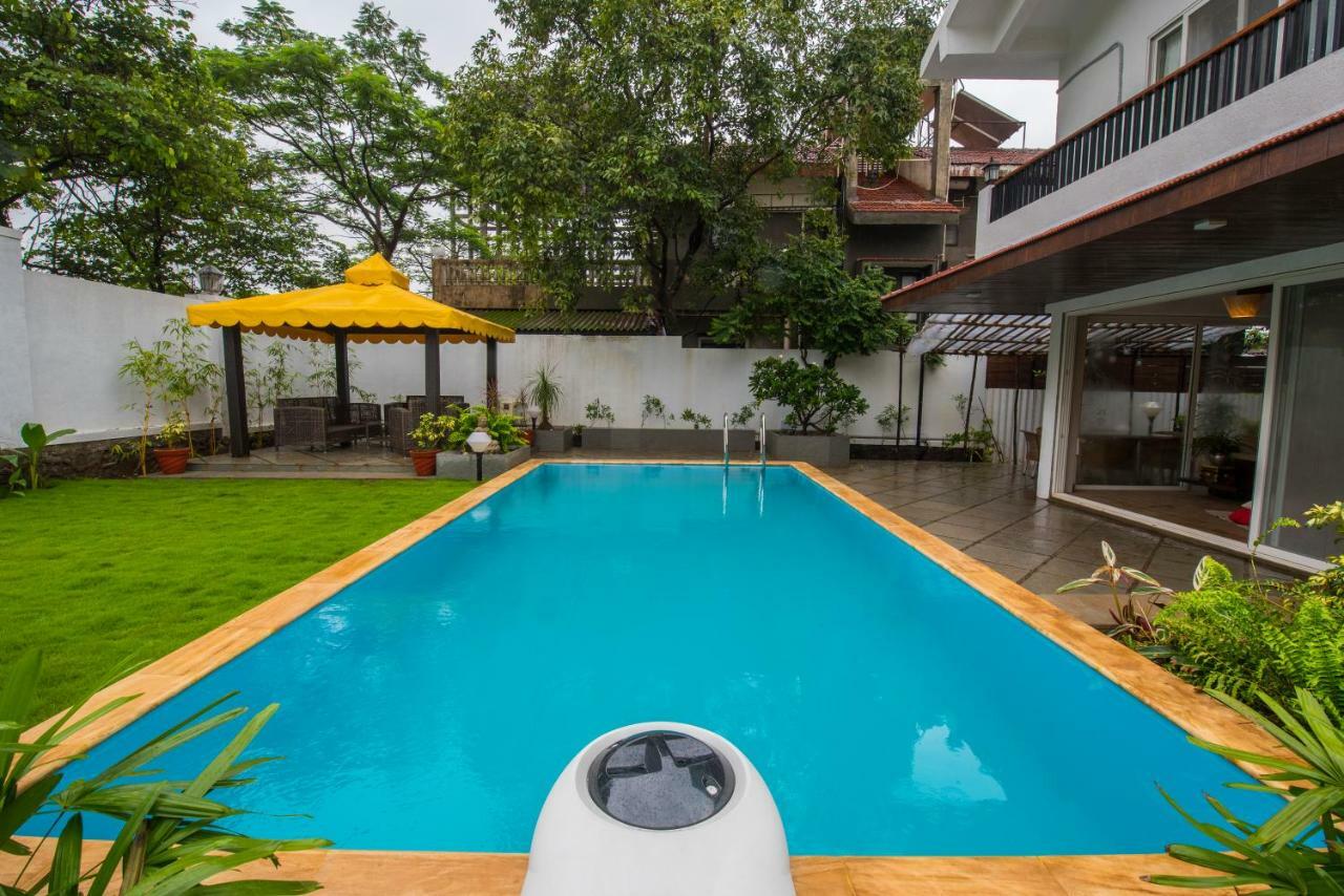 El Lodge By Stayvista - Pool, Lawn, And A Charming Gazebo For Your Perfect Getaway Lonavala Kültér fotó